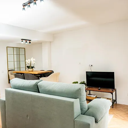 Flat 1 * Alboraia